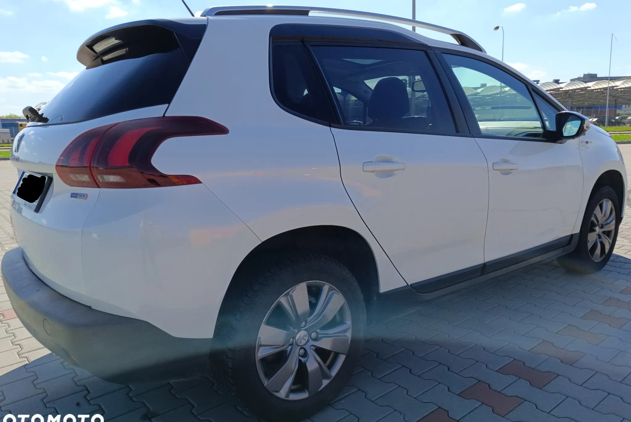 Peugeot 2008 cena 54000 przebieg: 69000, rok produkcji 2017 z Kielce małe 29